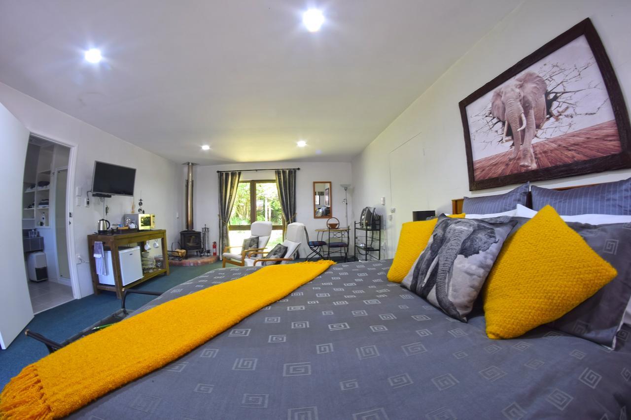 Tepopo Gardens Rural Retreat Stratford